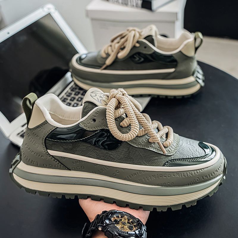 Men's outdoor sneakers with thick soles and beige laces, designed for walking and athleisure.